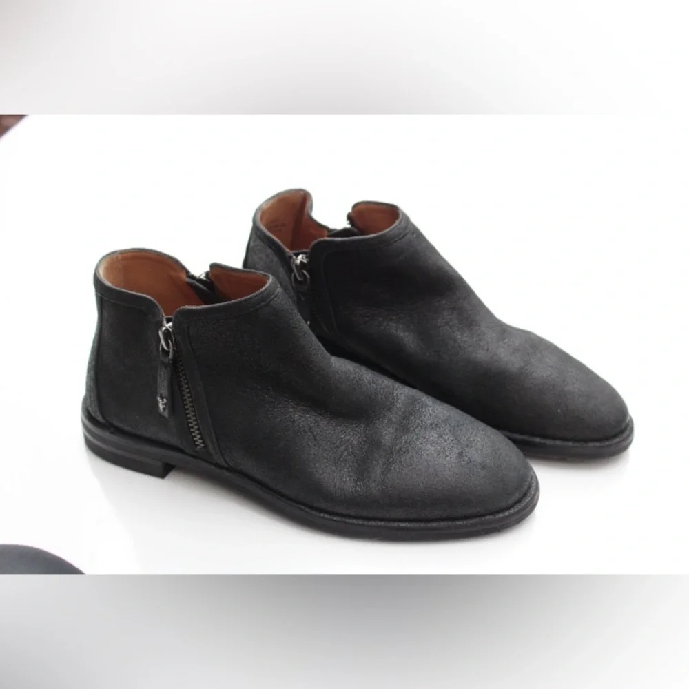 Trask Aubrey ankle boots